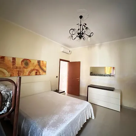 Holiday home Scirocco Apartament *